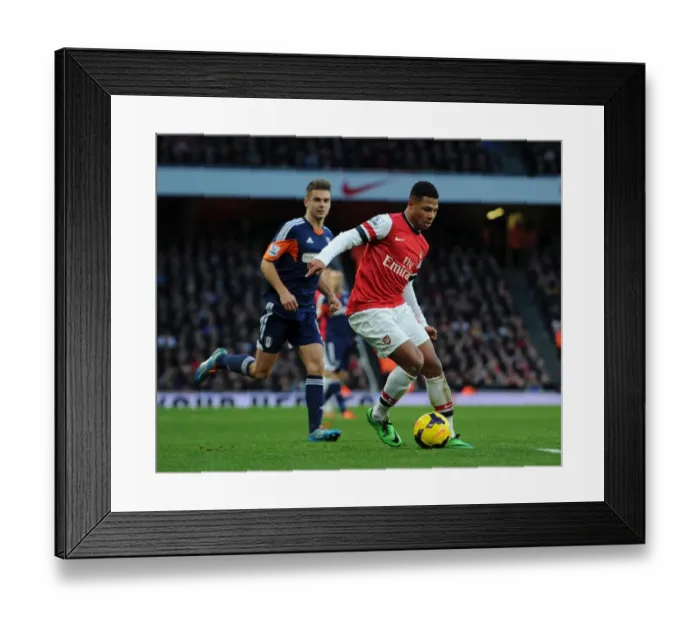 Framed Print : Serge Gnabry (Arsenal) Alexander Kacaniklic (Fulham). Arsenal 2: 0 Fulham. Barclays Premier League