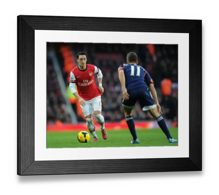Framed Print : Mesut Ozil Chases Down Alexander Kacaniklic: Arsenal vs Fulham, Premier League 2013-14