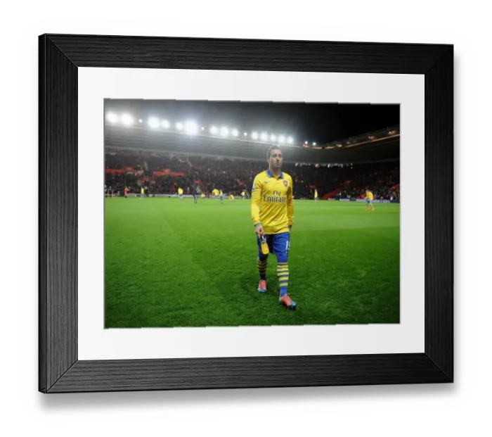 Framed Print : Santi Cazorla (Arsenal). Southampton 2: 2 Arsenal. Barclays Premier League. St. Marys Stadium Framed Print : Santi Cazorla (Arsenal). Southampton 2: 2 Arsenal. Barclays Premier League. St. Marys Stadium