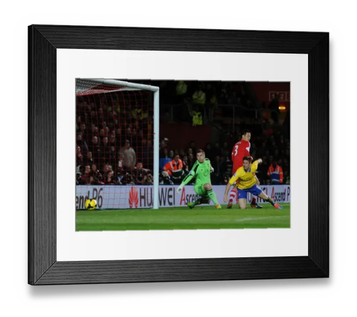 Framed Print : Olivier Giroud Scores First Goal: Southampton vs. Arsenal, Premier League 2013-14 Framed Print : Olivier Giroud Scores First Goal: Southampton vs. Arsenal, Premier League 2013-14