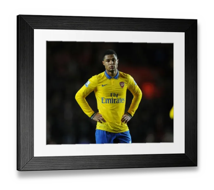Framed Print : Serge Gnabry in Action: Southampton vs Arsenal, Premier League 2013-14