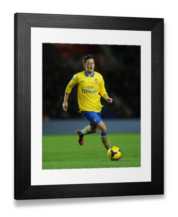Framed Print : Mesut Ozil in Action: Southampton vs. Arsenal, Premier League 2013-14 Framed Print : Mesut Ozil in Action: Southampton vs. Arsenal, Premier League 2013-14