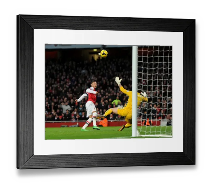 Framed Print : Alex Oxlade-Chamberlain's Game-Winning Goal: Arsenal's Thrilling Victory Over Crystal Palace in the 2013-14 Premier League Framed Print : Alex Oxlade-Chamberlain's Game-Winning Goal: Arsenal's Thrilling Victory Over Crystal Palace in the 2013-14 Premier League