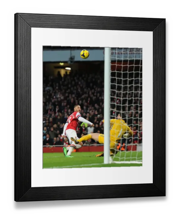 Framed Print : Alex Oxlade-Chamberlain's Game-Winning Goal: Arsenal Overpowers Crystal Palace in Premier League 2013-14 Framed Print : Alex Oxlade-Chamberlain's Game-Winning Goal: Arsenal Overpowers Crystal Palace in Premier League 2013-14