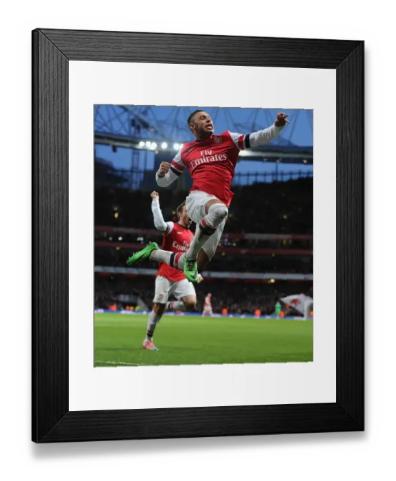 Framed Print : Thrilling Moment: Alex Oxlade-Chamberlain Scores Stunner for Arsenal vs Crystal Palace, Premier League 2013-14 Framed Print : Thrilling Moment: Alex Oxlade-Chamberlain Scores Stunner for Arsenal vs Crystal Palace, Premier League 2013-14