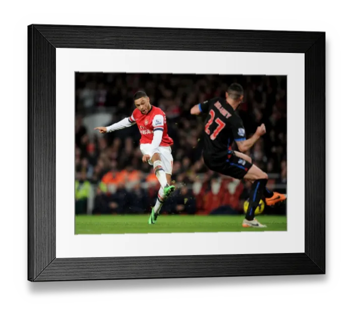 Framed Print : Alex Oxlade-Chamberlain Scores the Second Goal Against Crystal Palace in the Premier League (Arsenal v Crystal Palace 2013-14) Framed Print : Alex Oxlade-Chamberlain Scores the Second Goal Against Crystal Palace in the Premier League (Arsenal v Crystal Palace 2013-14)