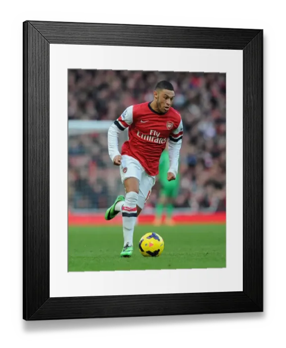 Framed Print : Alex Oxlade-Chamberlain: In Action for Arsenal Against Crystal Palace (Premier League 2013-14) Framed Print : Alex Oxlade-Chamberlain: In Action for Arsenal Against Crystal Palace (Premier League 2013-14)