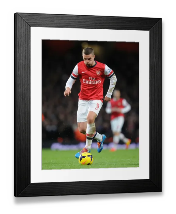 Framed Print : Arsenal vs. Crystal Palace: Premier League Showdown at Emirates Stadium, 2014