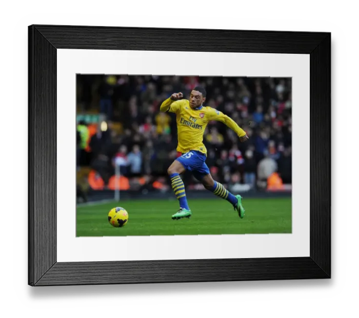 Framed Print : Alex Oxlade-Chamberlain in Action: Liverpool vs Arsenal, Premier League 2013-14