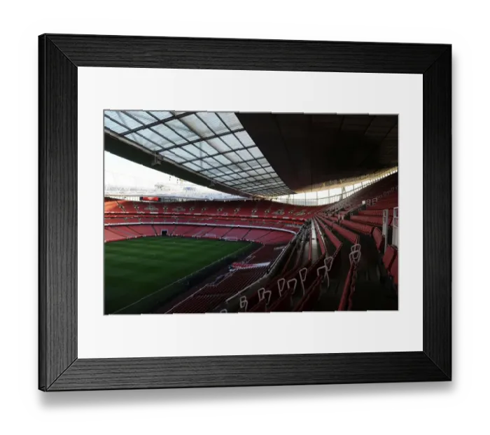 Framed Print : Arsenal vs Manchester United: Emirates Stadium, Premier League Showdown (2013-14) Framed Print : Arsenal vs Manchester United: Emirates Stadium, Premier League Showdown (2013-14)