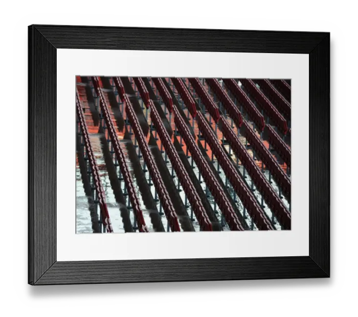 Framed Print : Rain-Soaked Emirates: Arsenal vs Manchester United, Premier League 2013-14 Framed Print : Rain-Soaked Emirates: Arsenal vs Manchester United, Premier League 2013-14