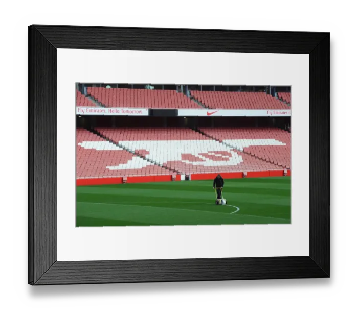 Framed Print : Arsenal vs Manchester United: Groundsman's Pre-Match Pitch Preparation at Emirates Stadium (2013-14) Framed Print : Arsenal vs Manchester United: Groundsman's Pre-Match Pitch Preparation at Emirates Stadium (2013-14)