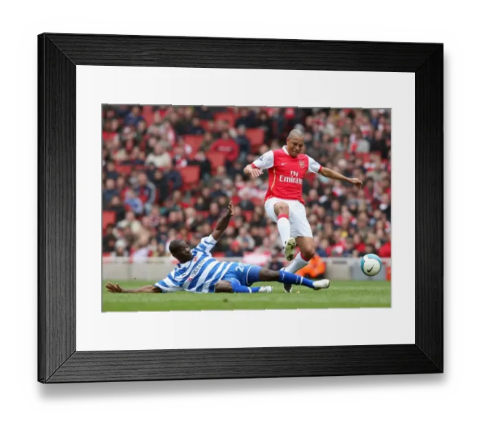 Framed Print : Gilberto (Arsenal) Emerse Fae (Reading) Framed Print : Gilberto (Arsenal) Emerse Fae (Reading)