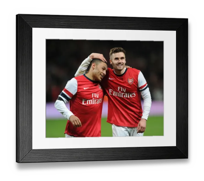 Framed Print : Arsenal's Oxlade-Chamberlain and Jenkinson: FA Cup Victory Celebration Framed Print : Arsenal's Oxlade-Chamberlain and Jenkinson: FA Cup Victory Celebration