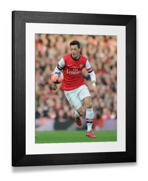Framed Print : Mesut Ozil in Action: Arsenal vs. Liverpool, FA Cup 2013-14 Framed Print : Mesut Ozil in Action: Arsenal vs. Liverpool, FA Cup 2013-14
