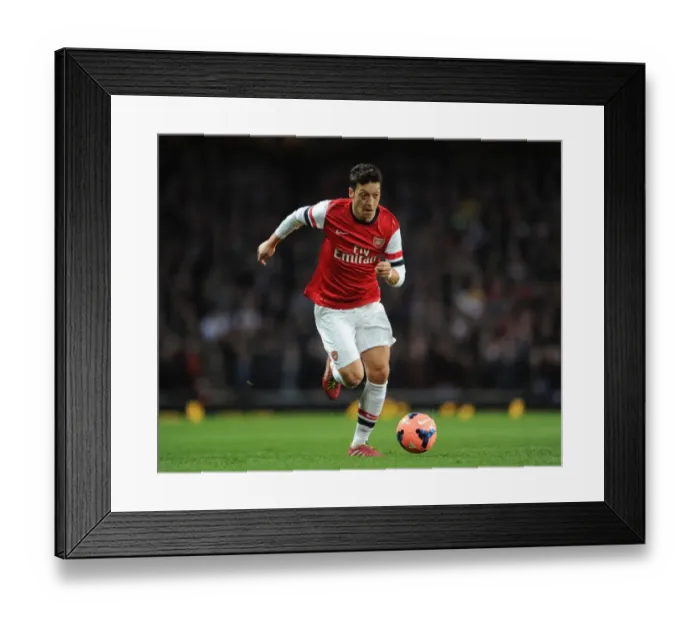 Framed Print : Mesut Ozil in Action: Arsenal vs. Liverpool, FA Cup 2013-14 Framed Print : Mesut Ozil in Action: Arsenal vs. Liverpool, FA Cup 2013-14