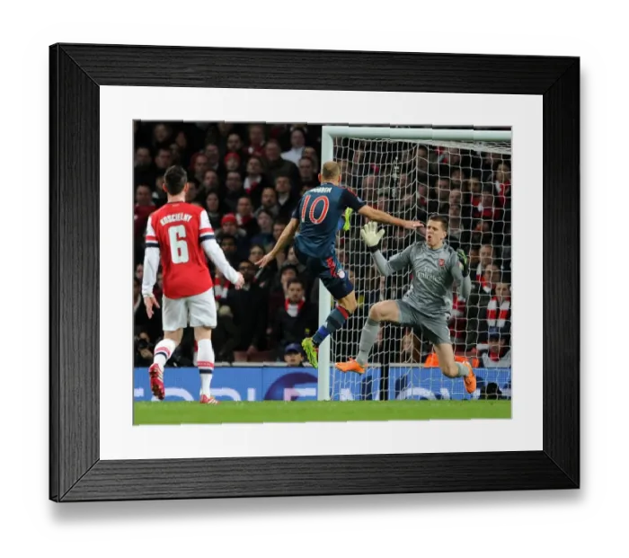 Framed Print : Robben vs. Szczesny: Penalty Showdown in Arsenal vs. Bayern Munich UCL Clash