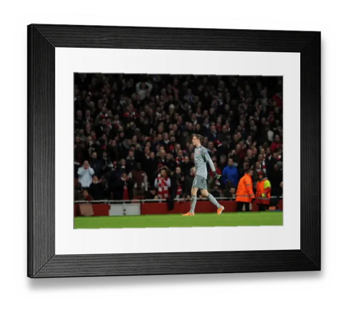 Framed Print : Wojciech szczesny (Arsenal) leaves the pitch having been sent off. Arsenal 0: 2 Bayern Munich Framed Print : Wojciech szczesny (Arsenal) leaves the pitch having been sent off. Arsenal 0: 2 Bayern Munich