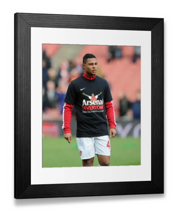 Framed Print : Serge Gnabry (Arsenal) in his Arsenal for Everyone T Shirt. Arsenal 4: 1 Sunderland