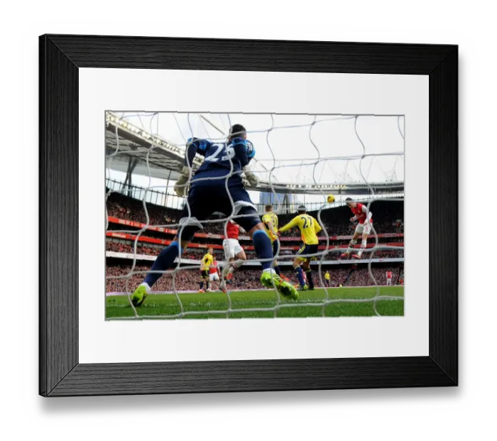 Framed Print : Koscielny's Header: Arsenal Crush Sunderland 4-0 in Premier League