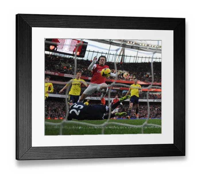 Framed Print : Tomas Rosicky's Stunner: Arsenal's Game-Changing Goal vs. Sunderland (2014) Framed Print : Tomas Rosicky's Stunner: Arsenal's Game-Changing Goal vs. Sunderland (2014)
