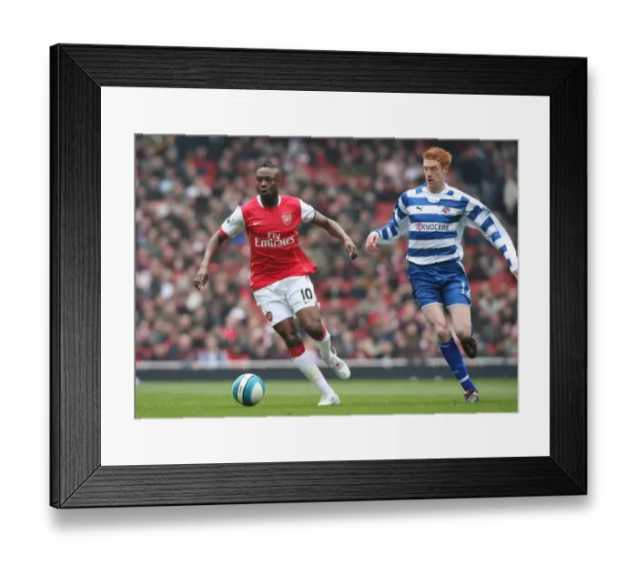 Framed Print : William Gallas (Arsenal) Dave Kitson (Reading) Framed Print : William Gallas (Arsenal) Dave Kitson (Reading)