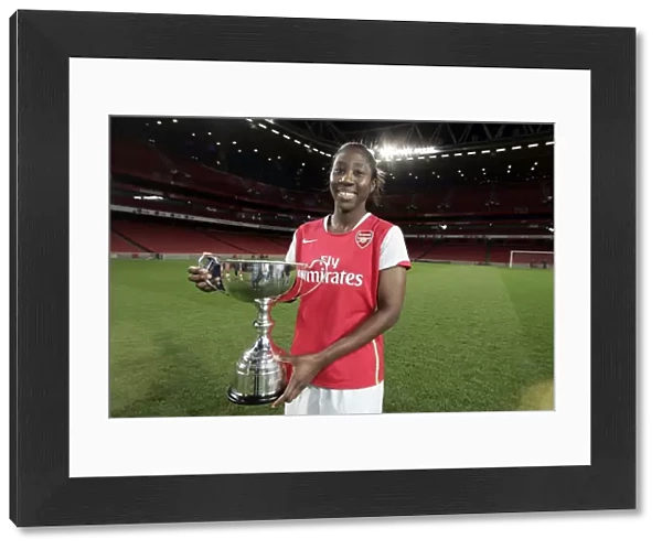 Anita Asante (Arsenal) with the Premier League Trophy