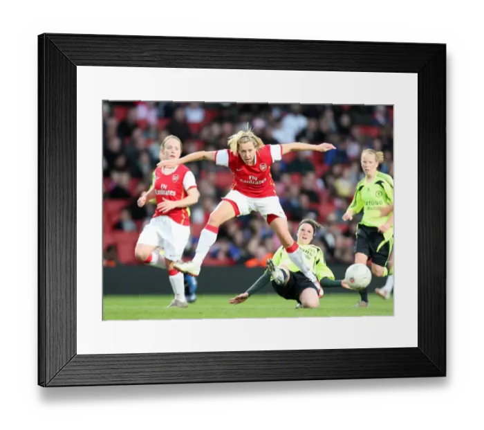 Framed Print : Jayne Ludlow (Arsenal) Katie Owen (Chelsea)