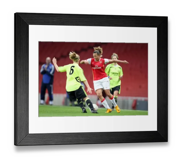 Framed Print : Lianne Sanderson (Arsenal) Kylie Davies (Chelsea)