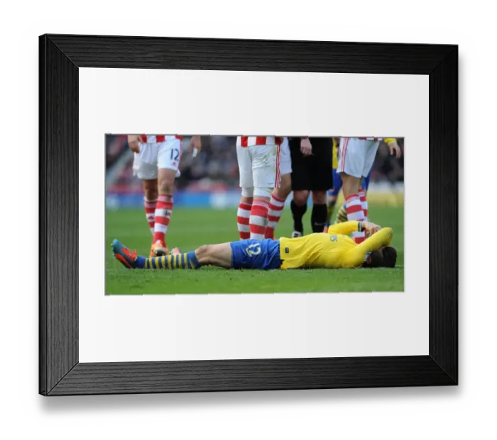 Framed Print : Olivier Giroud: In Action for Arsenal Against Stoke City, Premier League 2013-14 Framed Print : Olivier Giroud: In Action for Arsenal Against Stoke City, Premier League 2013-14