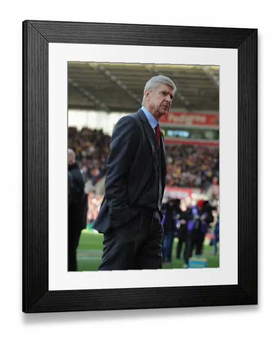 Framed Print : Arsene Wenger: Pre-Match Focus at Stoke City (Stoke v Arsenal, Premier League 2013-14) Framed Print : Arsene Wenger: Pre-Match Focus at Stoke City (Stoke v Arsenal, Premier League 2013-14)