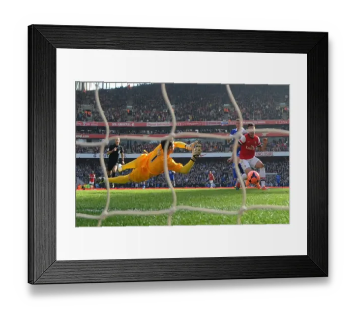 Framed Print : Olivier Giroud scores Arsenals 4th goal, his 2nd, past Joel Robles of Everton. Arsenal 4: 1 Everton
