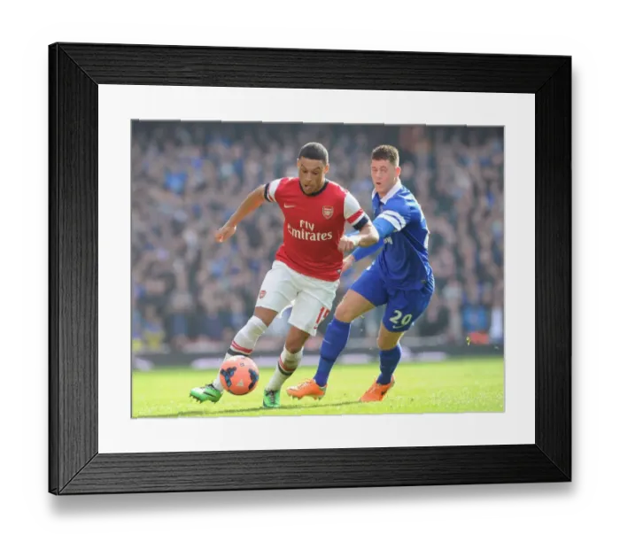 Framed Print : Arsenal's Oxlade-Chamberlain Clashes with Everton's Barkley in FA Cup Quarter-Final Framed Print : Arsenal's Oxlade-Chamberlain Clashes with Everton's Barkley in FA Cup Quarter-Final