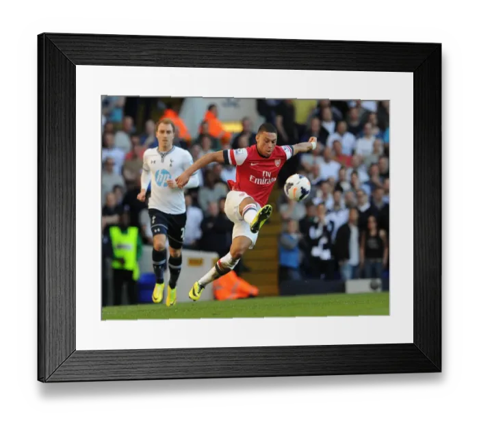 Framed Print : Alex Oxlade-Chamberlain in Action: Arsenal vs. Tottenham Hotspur (2013-14) Framed Print : Alex Oxlade-Chamberlain in Action: Arsenal vs. Tottenham Hotspur (2013-14)