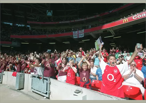 Fans. Arsenal FC Prints Fans