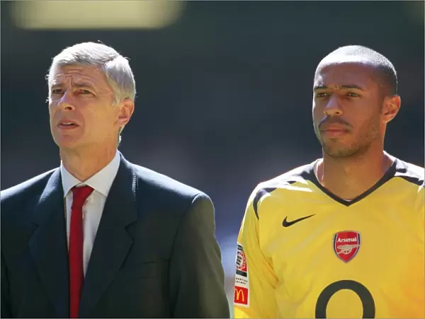 Arsene Wenger the Arsenal manager and Thirry Henry (Arsenal)