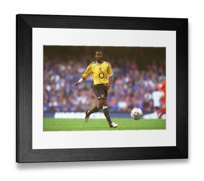 Framed Print : Ashley Cole in Action: Arsenal vs. Chelsea at FA Community Shield, 2005 Framed Print : Ashley Cole in Action: Arsenal vs. Chelsea at FA Community Shield, 2005