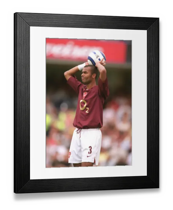 Framed Print : Ashley Cole Defends for Arsenal: Chelsea 0-1 FA Premier League (2005) Framed Print : Ashley Cole Defends for Arsenal: Chelsea 0-1 FA Premier League (2005)