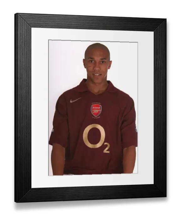 Framed Print : Arsenal 1st Team Photocall. Arsenal Stadium, Highbury, London, 4 / 8 / 05 Framed Print : Arsenal 1st Team Photocall. Arsenal Stadium, Highbury, London, 4 / 8 / 05
