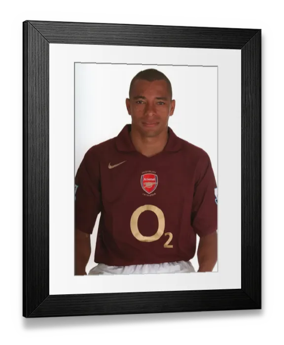 Framed Print : Arsenal 1st Team Photocall. Arsenal Stadium, Highbury, London, 4 / 8 / 05 Framed Print : Arsenal 1st Team Photocall. Arsenal Stadium, Highbury, London, 4 / 8 / 05