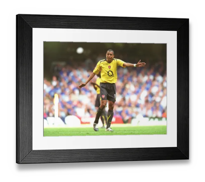 Framed Print : Gilberto's Defiant Moment: Arsenal vs. Chelsea, FA Community Shield 2005 Framed Print : Gilberto's Defiant Moment: Arsenal vs. Chelsea, FA Community Shield 2005