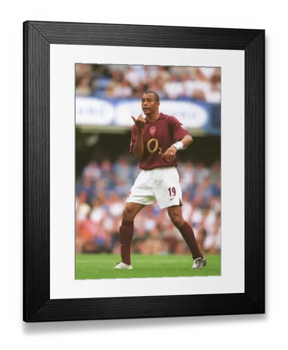 Framed Print : Gilberto's Victory: Arsenal 1-0 Chelsea, FA Premier League, Stamford Bridge, 2005 Framed Print : Gilberto's Victory: Arsenal 1-0 Chelsea, FA Premier League, Stamford Bridge, 2005