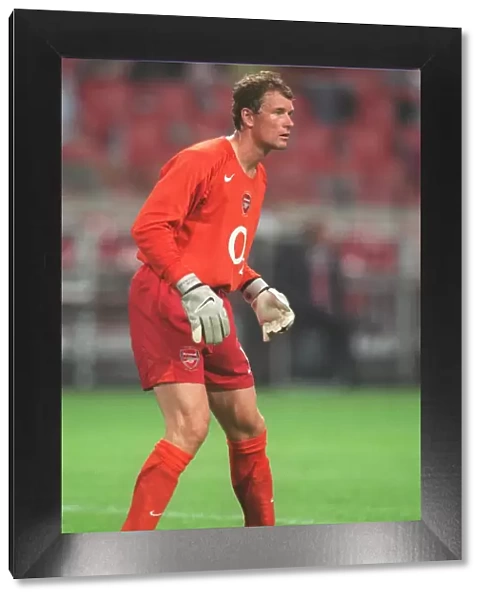 Arsenal's Unforgettable Triumph: Jens Lehmann's Shutout in the 1-0 Victory over Ajax, Amsterdam Tournament 2005