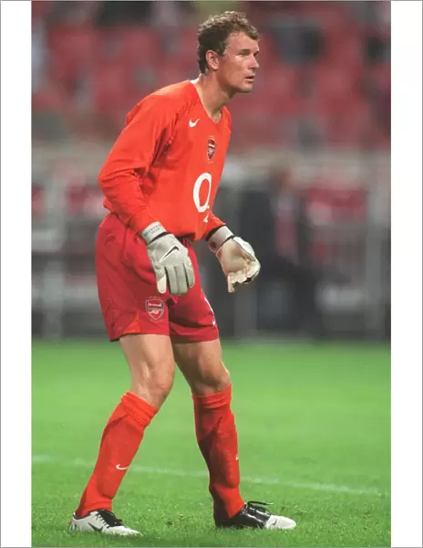 Arsenal's Unforgettable Triumph: Jens Lehmann's Shutout in the 1-0 Victory over Ajax, Amsterdam Tournament 2005