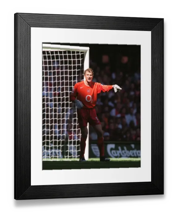 Framed Print : Defiant Lehmann in FA Community Shield Loss to Chelsea at The Millennium Stadium (2005)