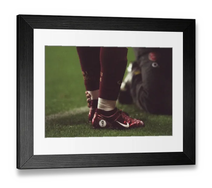 Framed Print : Jose Reyes in Action: Arsenal's 4-1 Victory over Fulham, FA Premier League, 2005, Arsenal Stadium, London