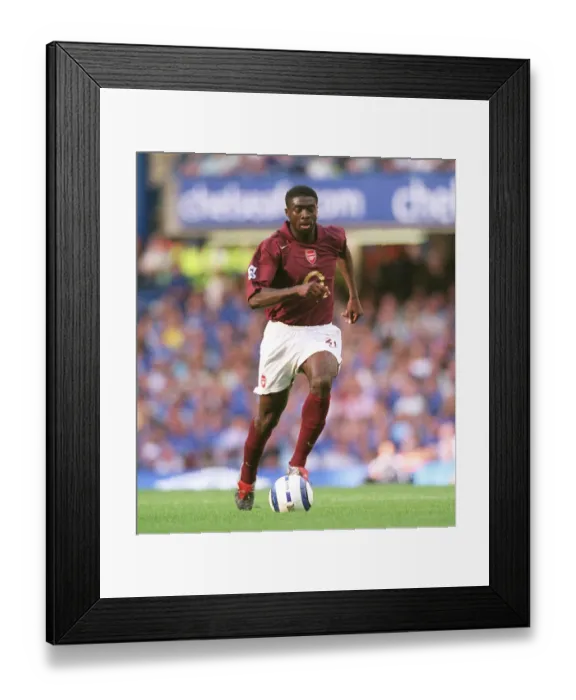 Framed Print : Kolo Toure (Arsenal). Chelsea 1: 0 Arsenal. FA Premier League