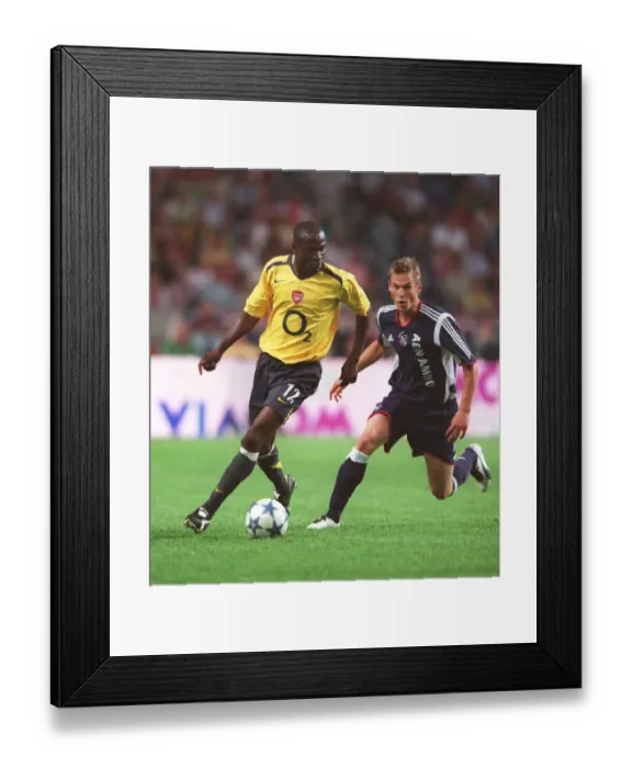 Framed Print : Lauren (Arsenal) Rosenberg (Ajax). Ajax 0: 1 Arsenal