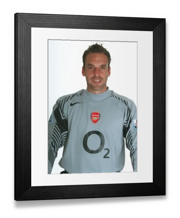 Framed Print : Arsenal 1st Team Photocall. Arsenal Stadium, Highbury, London, 4 / 8 / 05 Framed Print : Arsenal 1st Team Photocall. Arsenal Stadium, Highbury, London, 4 / 8 / 05