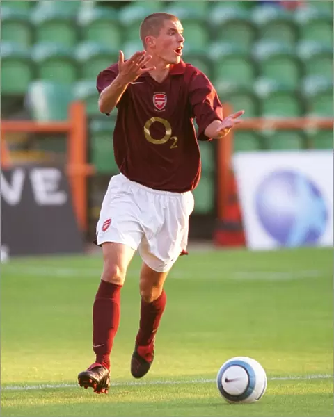 Matthew Connolly Scores in Arsenal's Thrilling 5-2 Victory over Leicester City Reserves (August 30, 2005)